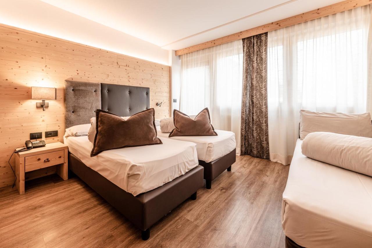 Ravelli Sporting Otel Mezzana  Dış mekan fotoğraf