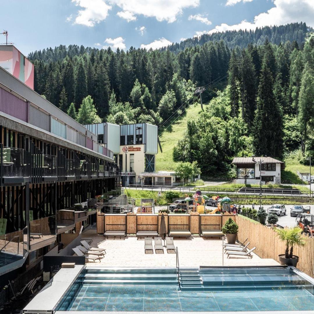 Ravelli Sporting Otel Mezzana  Dış mekan fotoğraf